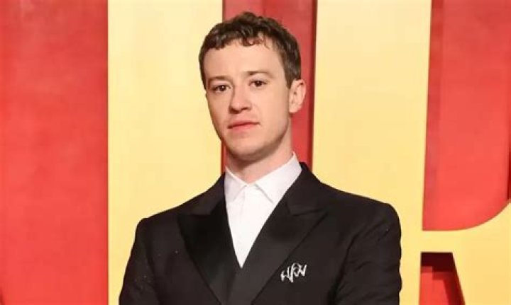 
Ethan Quinn Height, Weight, Net Worth, Age, Birthday, Wikipedia, Who, Nationality, Biography 