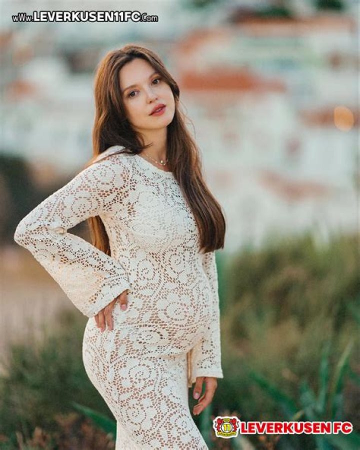 Everything We Know About Paulo Fonseca’s Wife, Katerina Ostroushko