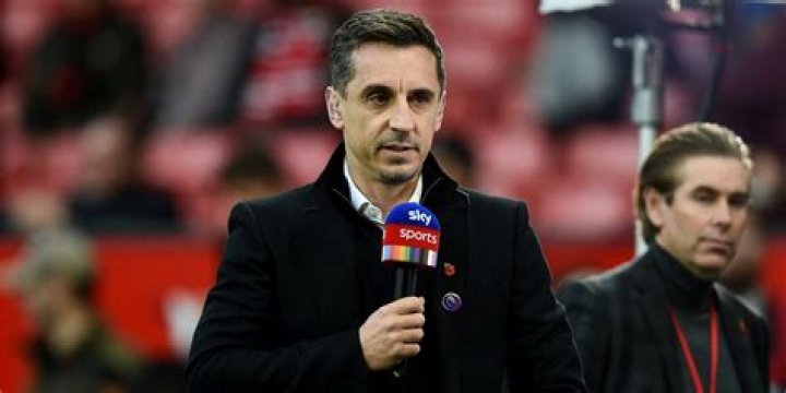 Gary Neville Height, Weight, Net Worth, Age, Birthday, Wikipedia, Who, Nationality, Biography