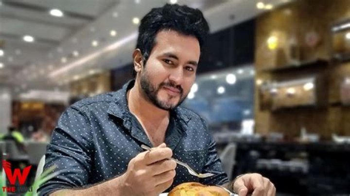 Gaurav PandeyHeight, Weight, Net Worth, Age, Birthday, Wikipedia, Who, Instagram, Biography