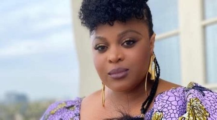 
Gbemisola Ikumelo Height, Weight, Net Worth, Age, Birthday, Wikipedia, Who, Nationality, Biography 