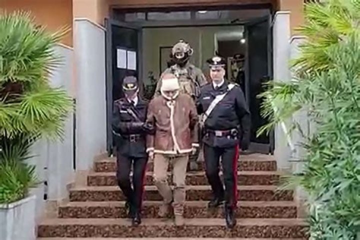 
‘Godfather’ of Sicilian Mafia Arrested After 30 Years on the Run 