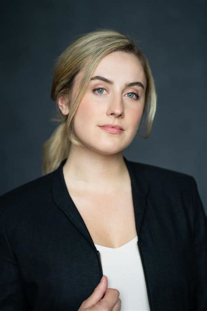 Gwynne Phillips Height, Weight, Net Worth, Age, Birthday, Wikipedia, Who, Nationality, Biography