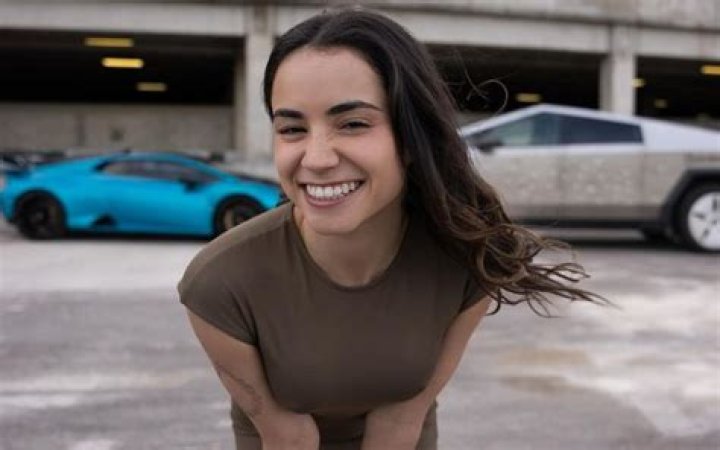 Gypsy Benitez Height, Weight, Net Worth, Age, Birthday, Wikipedia, Who, Instagram, Biography