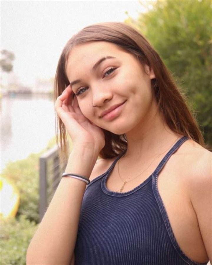 
Halia Beamer Height, Weight, Net Worth, Age, Birthday, Wikipedia, Who, Instagram, Biography 