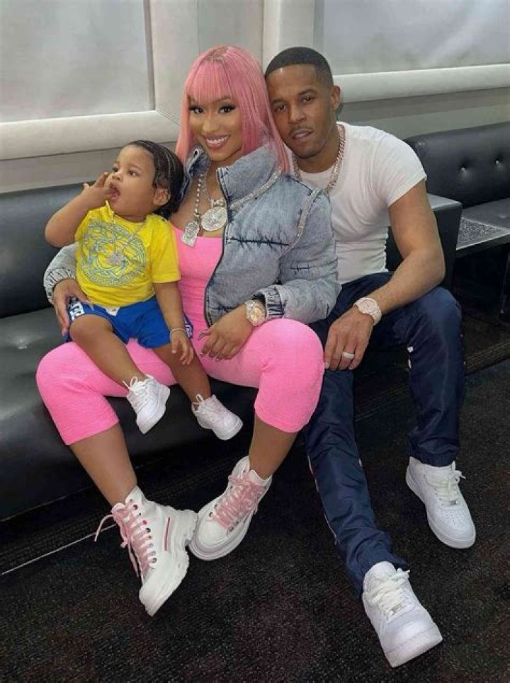 Here’s Everything We Know About Nicki Minaj’s Husband & Baby Daddy, Kenneth Petty