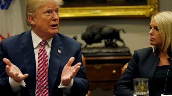 
Hilary Clinton laughs when asked about Trump’s handling of classified documents 