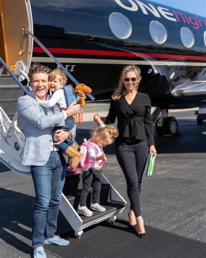 
How Many Kids Does Robert Herjavec Have With His Wife Kym Herjavec? Shark Tank Investor Net Worth 2022 