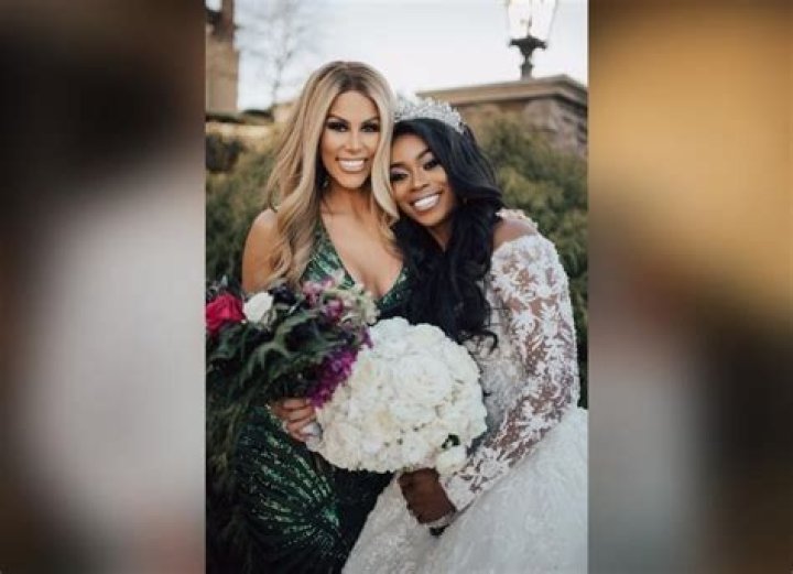 How Rich Are Paul Swan And His Wife Mariel Lane? Details About Their Net Worth And Earnings In 2022