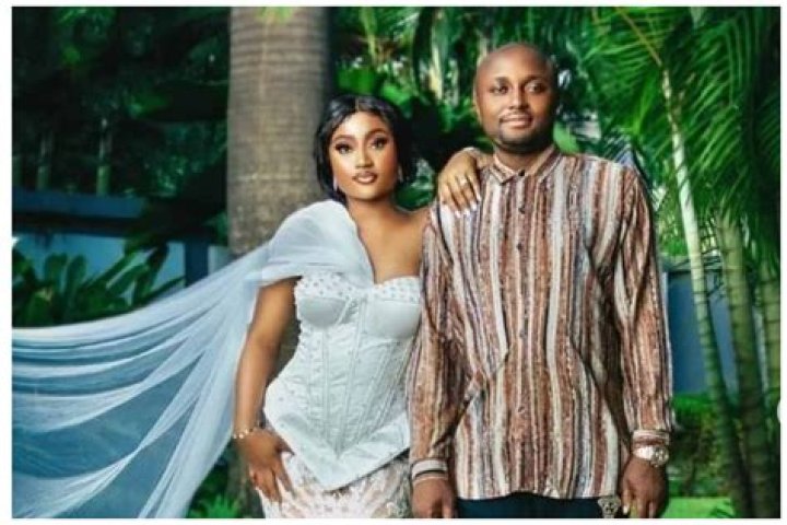
“I Don Get Husband, Y’all Be Safe Out There” — Isreal DMW’s Wife Says 