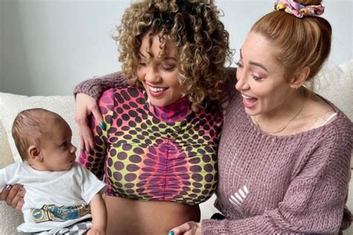 Is Becs Gentry Pregnant? Peloton Instructor Has Her Followers In Awe With Her Subtle Clues