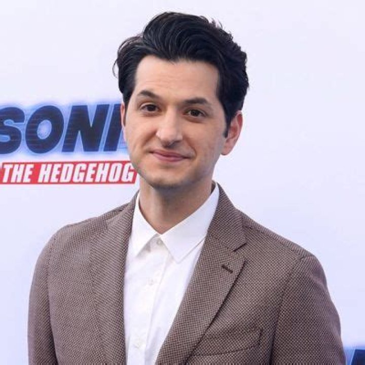 Is Ben Schwartz Dating Anyone? Actor Ethnicity, Family And Career Highlights