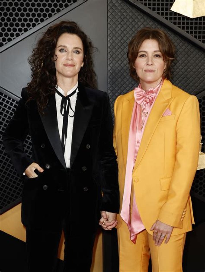 
Is Brandi Carlile Gay: With Her Wife Catherine Shepherd’s Sweet Love Story 
