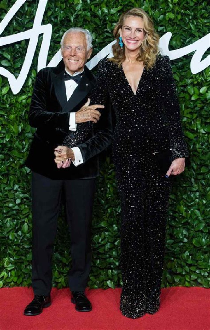 
Is Courtney Act Married? Partner Or Husband Age Revealed 