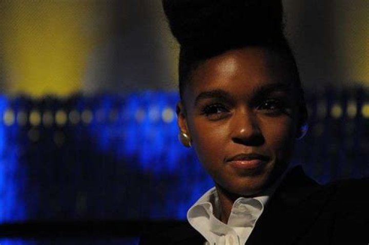 
Is Janelle Monáe Gay or Bi? Look at Her Sexuality And Dating 