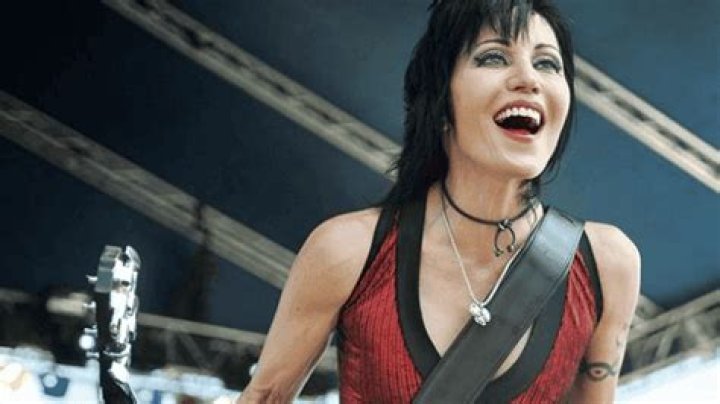 Is Joan Jett Gay or Lesbian? Who Is Her Partner?