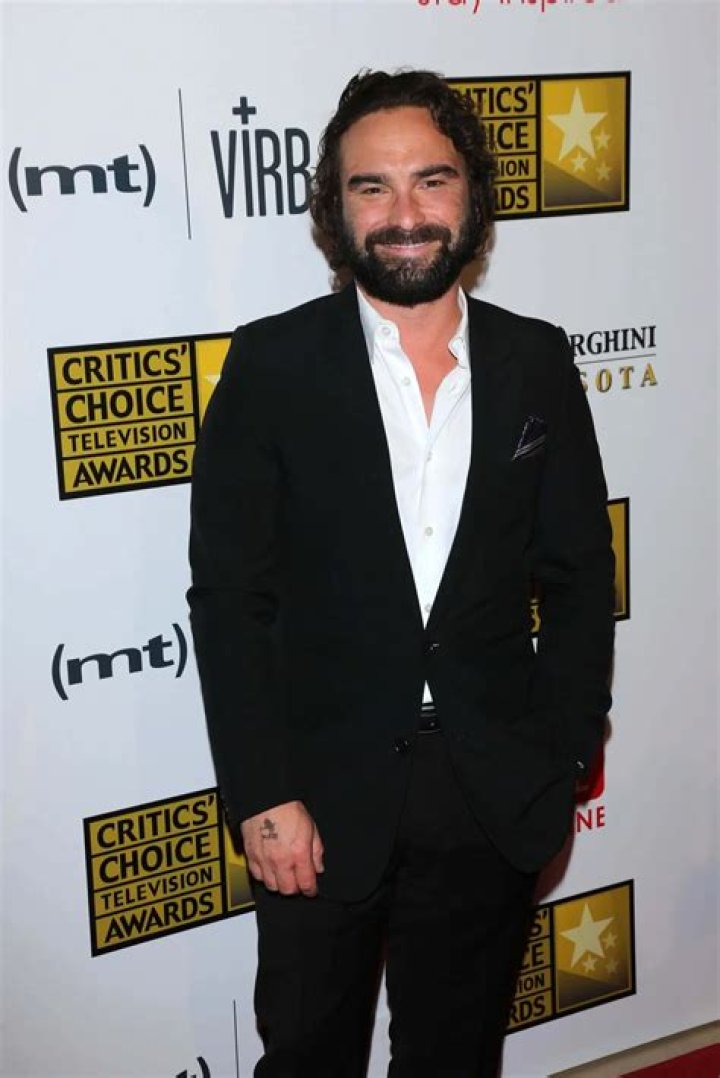 Is Johnny Galecki Gay? Age, Height, Net Worth