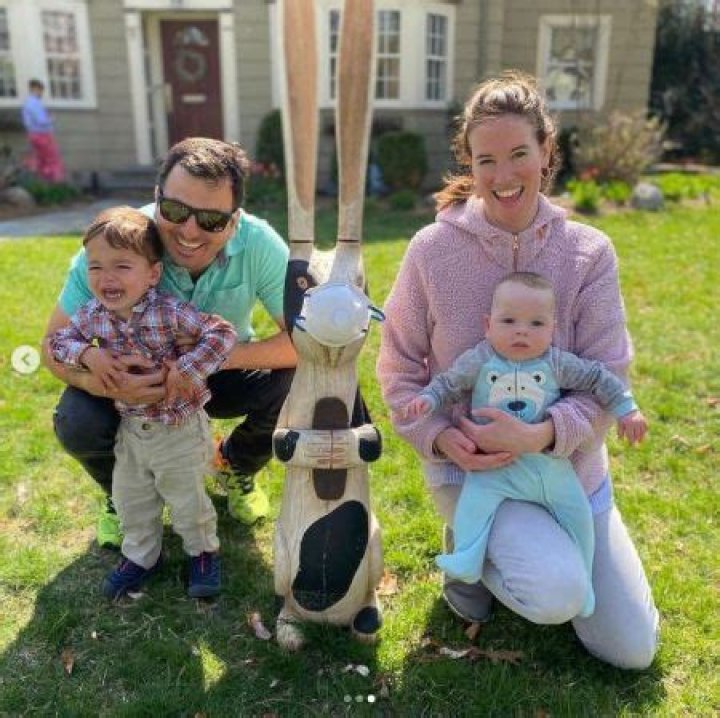 Is Kelly Evans Married? Her Bio, Age, Husband, Baby, CNBC, Salary and Net worth