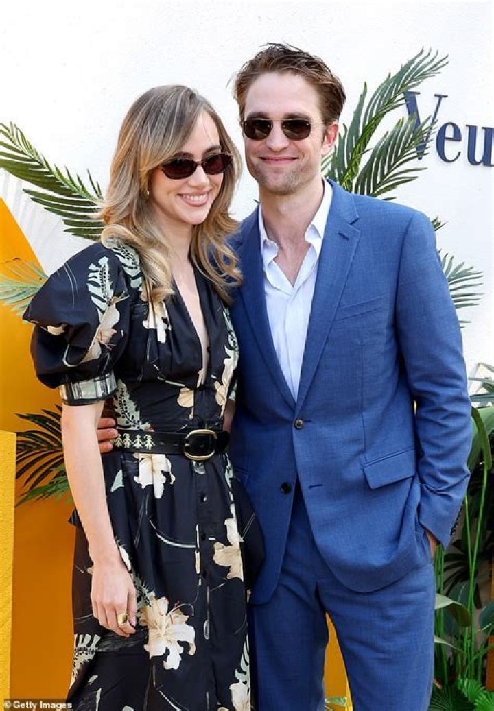 Is Pilar Pascual Married Or Have A Boyfriend? Does She Speak English?