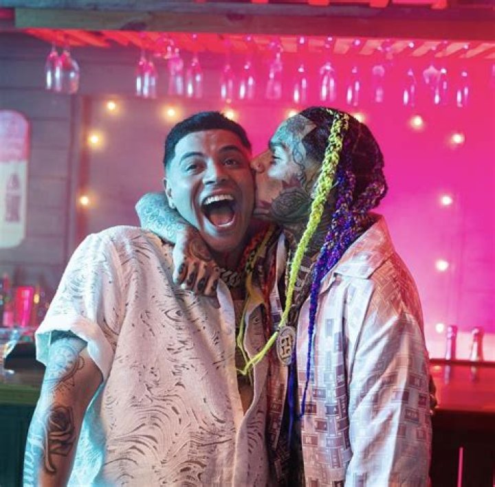 
Is Takashi 69 Gay? Viral Picture of Him Kissing a Man Sparks Gay Rumors! 