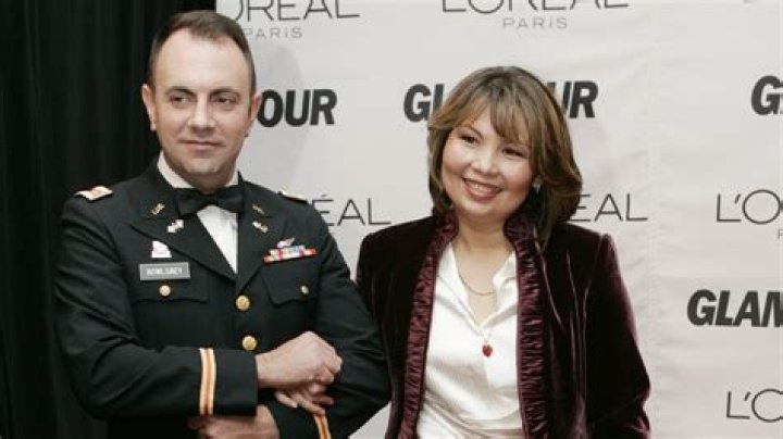 Is Tammy Duckworth Husband A Military Officer? What We Know About Bryan Bowlsbey