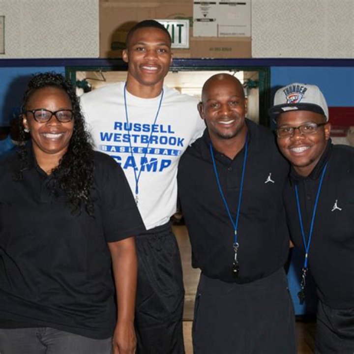 Is Tinara Westbrook Related To Russell Westbrook? Parents & Husband