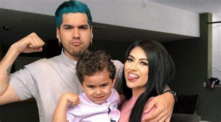 Is Yoatzi Castro Baby Daddy Jessie Andrade? Pregnancy News Amid New Boyfriend Rumors