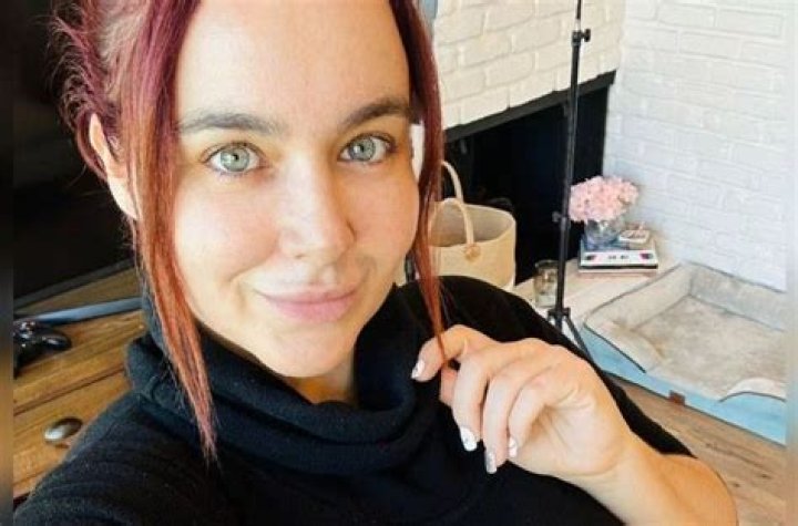 Isabelle Rochefort Height, Weight, Net Worth, Age, Birthday, Wikipedia, Who, Instagram, Biography