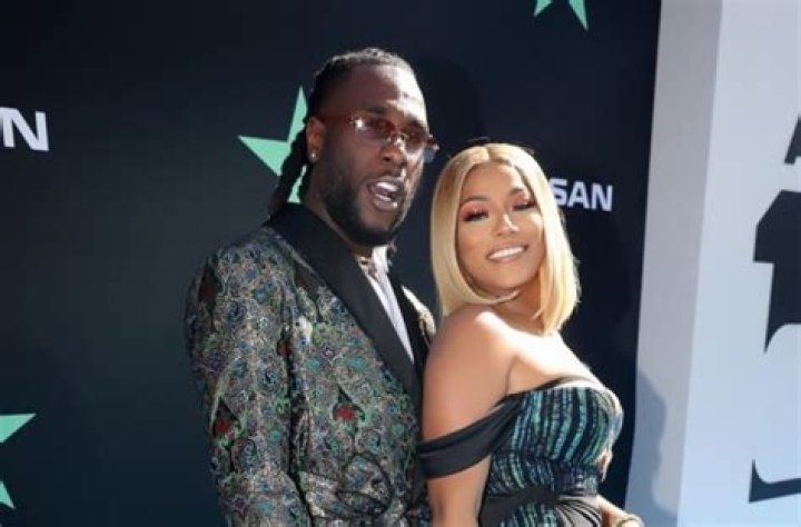 
It’s a lie, Stefflon Don reacts to Burna Boy’s ‘Last Last’ message 