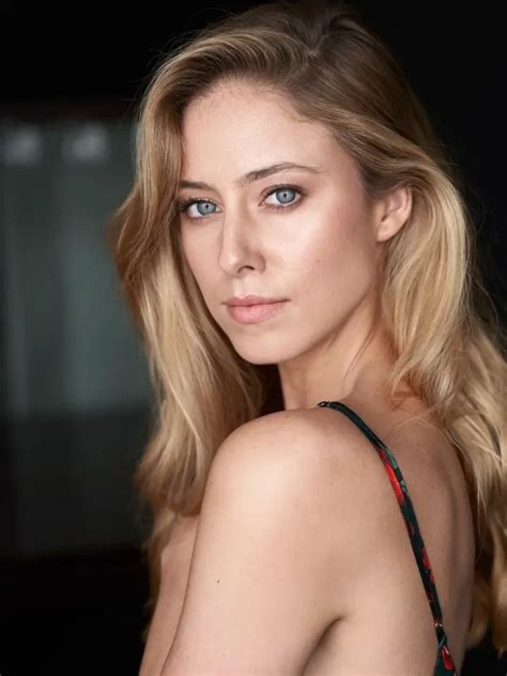 
Jacqui Purvis Height, Weight, Net Worth, Age, Birthday, Wikipedia, Who, Nationality, Biography 