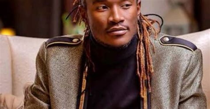 
Jah Prayzah Height, Weight, Net Worth, Age, Birthday, Wikipedia, Who, Nationality, Biography 