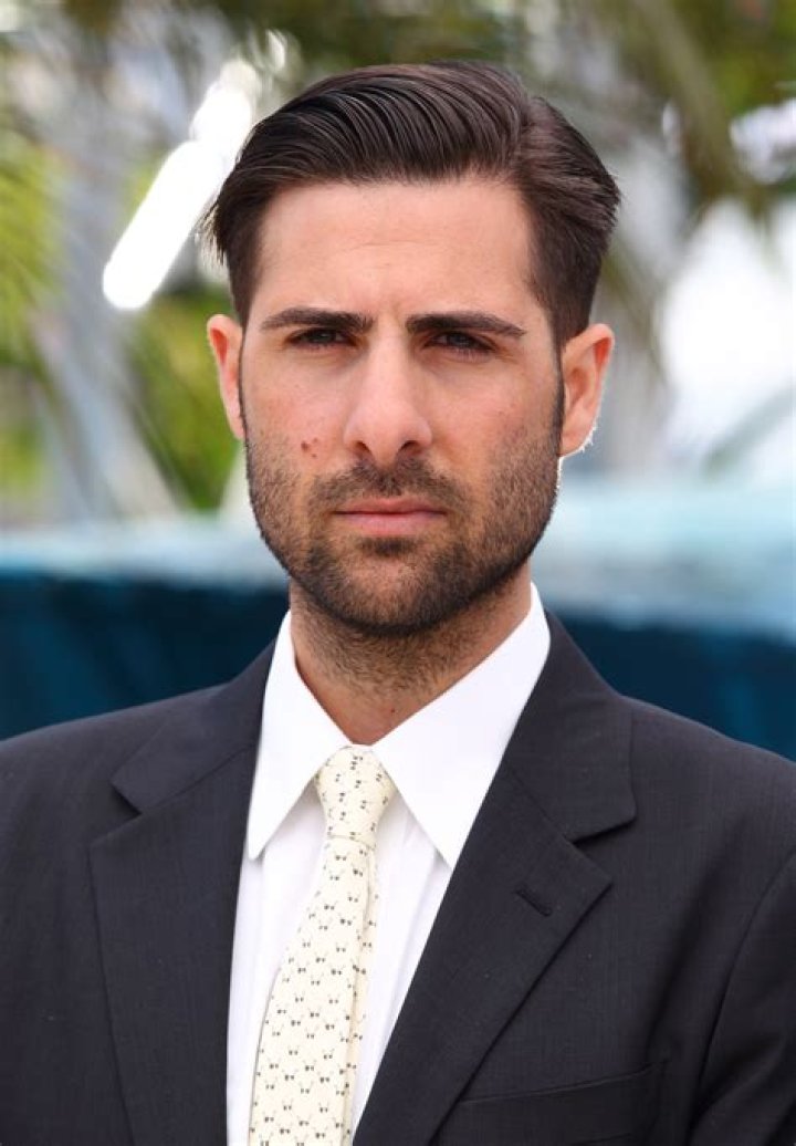 Jason Schwartzman Height, Weight, Net Worth, Age, Birthday, Wikipedia, Who, Nationality, Biography