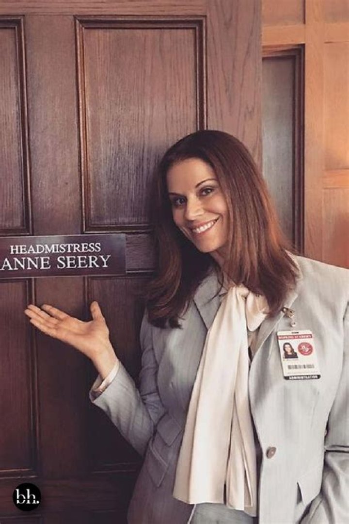 Jennifer Bini Taylor Height, Weight, Net Worth, Age, Birthday, Wikipedia, Who, Instagram, Biography