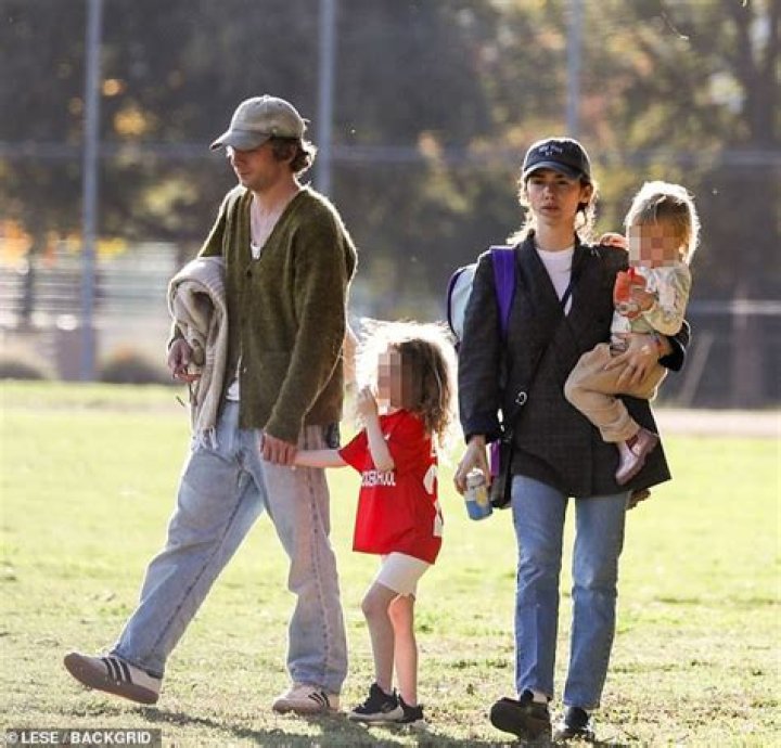 
Jeremy Allen White, Addison Timlin divorce: All about their children Ezer and Dolores 