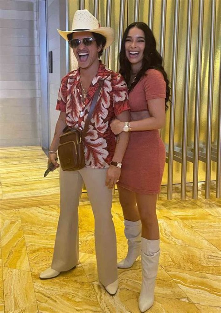 Jessica Caban Height, Weight, Net Worth, Age, Birthday, Wikipedia, Who, Nationality, Biography