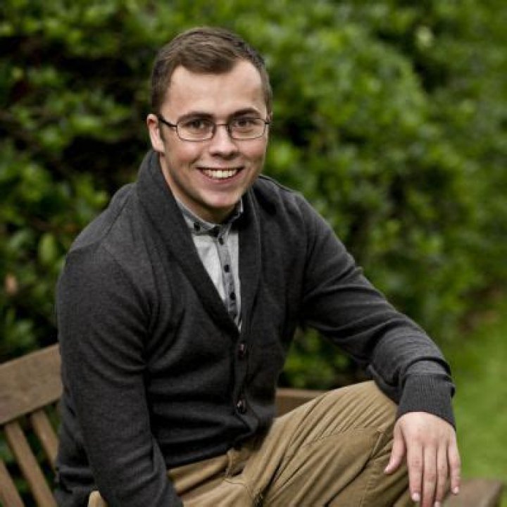 Joe Tracini Height, Weight, Net Worth, Age, Birthday, Wikipedia, Who, Instagram, Biography