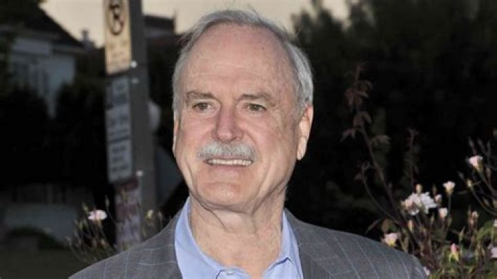 John Cleese Height, Weight, Net Worth, Age, Birthday, Wikipedia, Who, Instagram, Biography