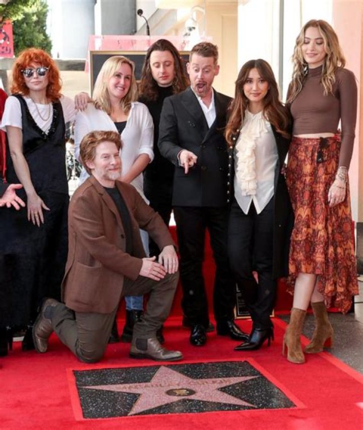 
Jon Favreau Beams With Pride as he Receives a Star on Hollywood Walk of Fame 