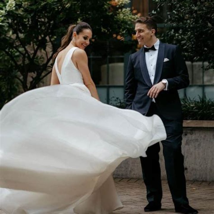 
Jon Rothstein and Wife Alana Rose Wedding Photos, Is CBS Basketball Insider Married? 