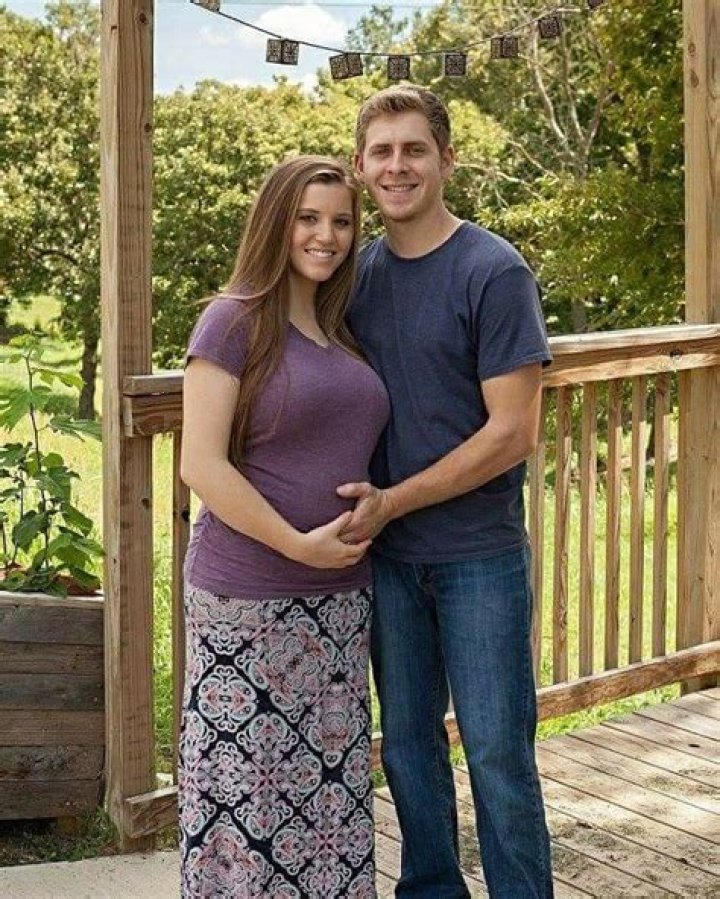 
Joy-Anna Duggar Height, Weight, Net Worth, Age, Birthday, Wikipedia, Who, Nationality, Biography 