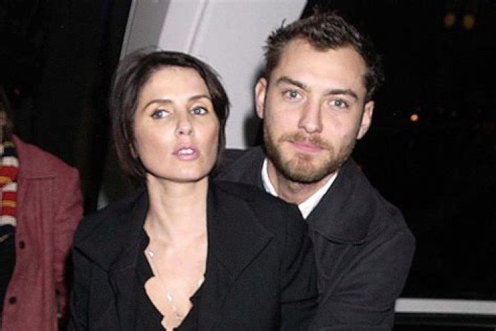
Jude Law Ex Wife Who is Jude Law Ex Wife? 
