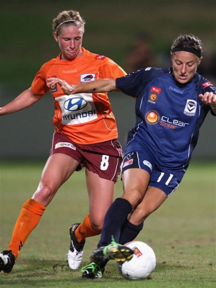 Julianne Sitch Height, Weight, Net Worth, Age, Birthday, Wikipedia, Who, Instagram, Biography