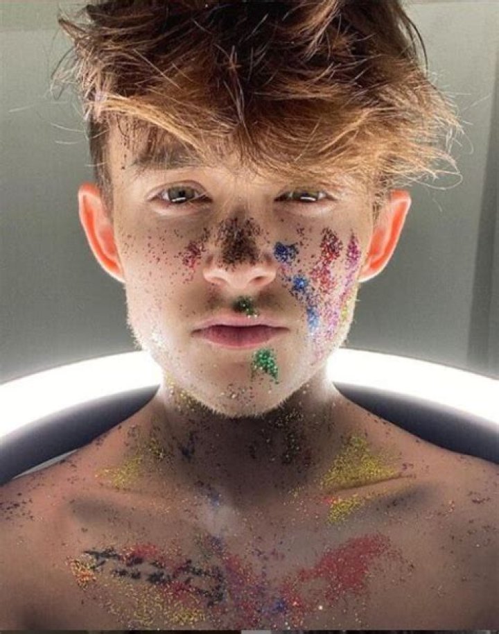 
Justin Blake Height, Weight, Net Worth, Age, Birthday, Wikipedia, Who, Nationality, Biography 