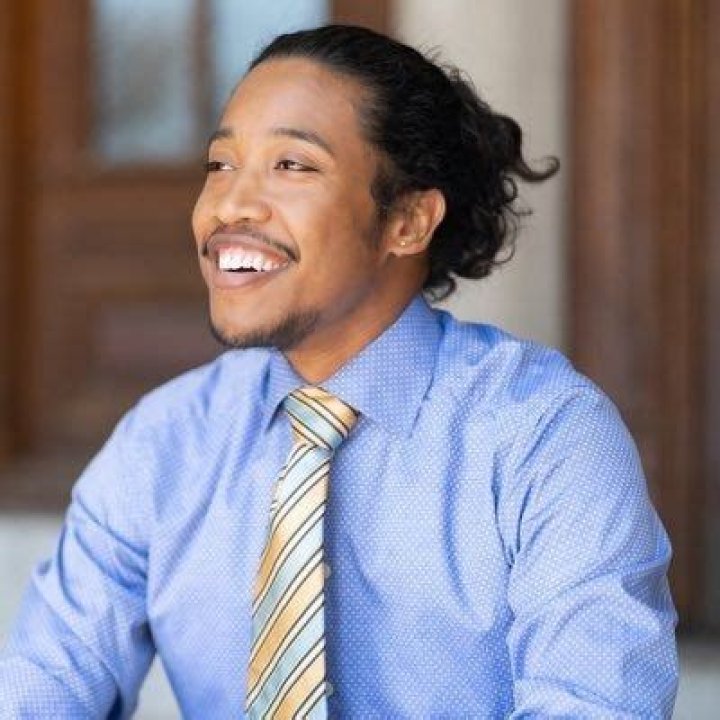 
Justin Jones Wiki: What’s His Ethnicity? Family And Origin 