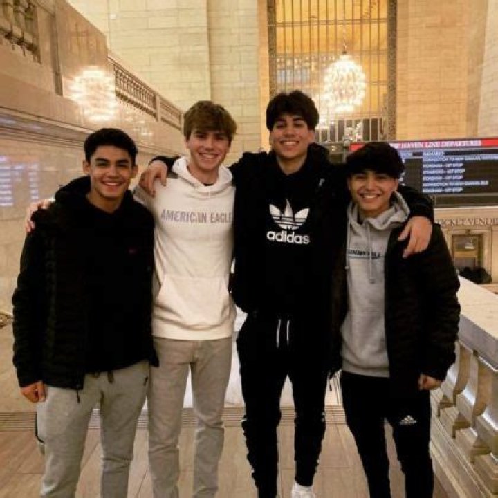 Kairi Cosentino Height, Age, Who, Girlfriend, Biography, Wiki, Net Worth