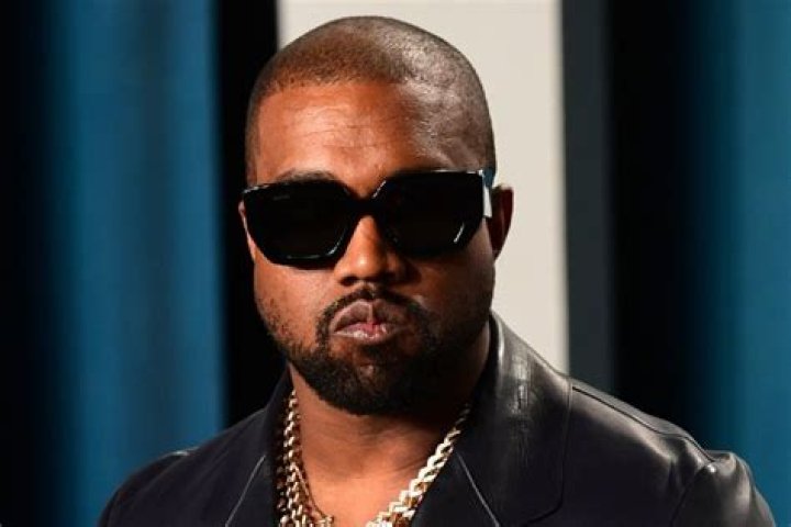 
Kanye West responds to Instagram restrictions with disturbing tweets 