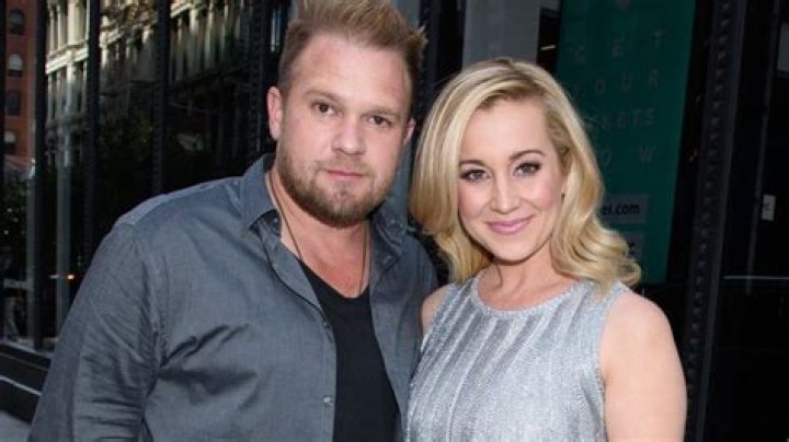 
Kellie Pickler Husband Found Dead At Their Nashville Home 