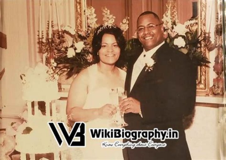 
Kevin Cantrell Height, Weight, Net Worth, Age, Birthday, Wikipedia, Who, Nationality, Biography 