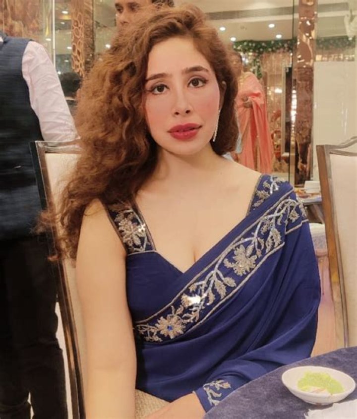 Kirti Bhatia Height, Weight, Net Worth, Age, Birthday, Wikipedia, Who, Nationality, Biography