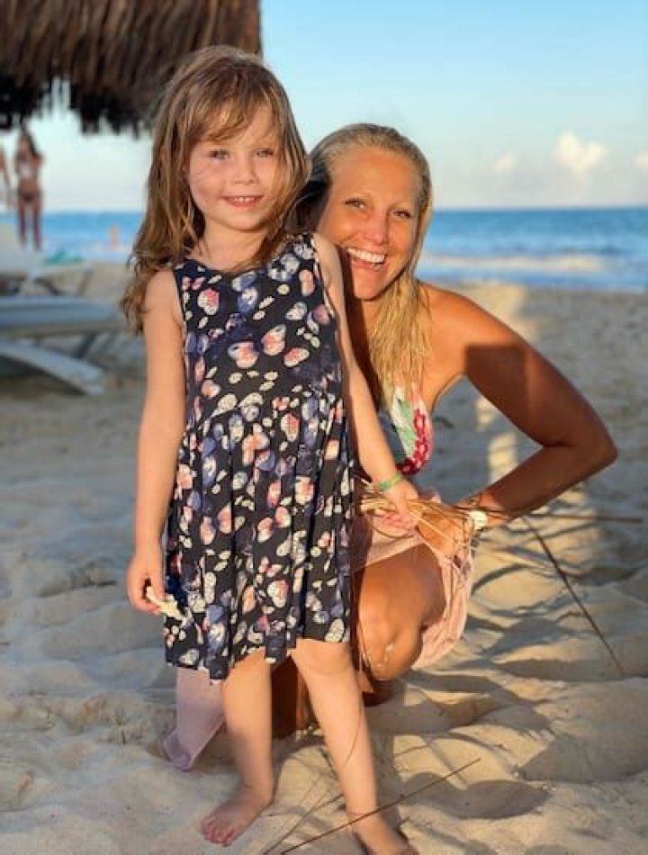 
Laura Tuny Height, Weight, Net Worth, Age, Birthday, Wikipedia, Who, Nationality, Biography 